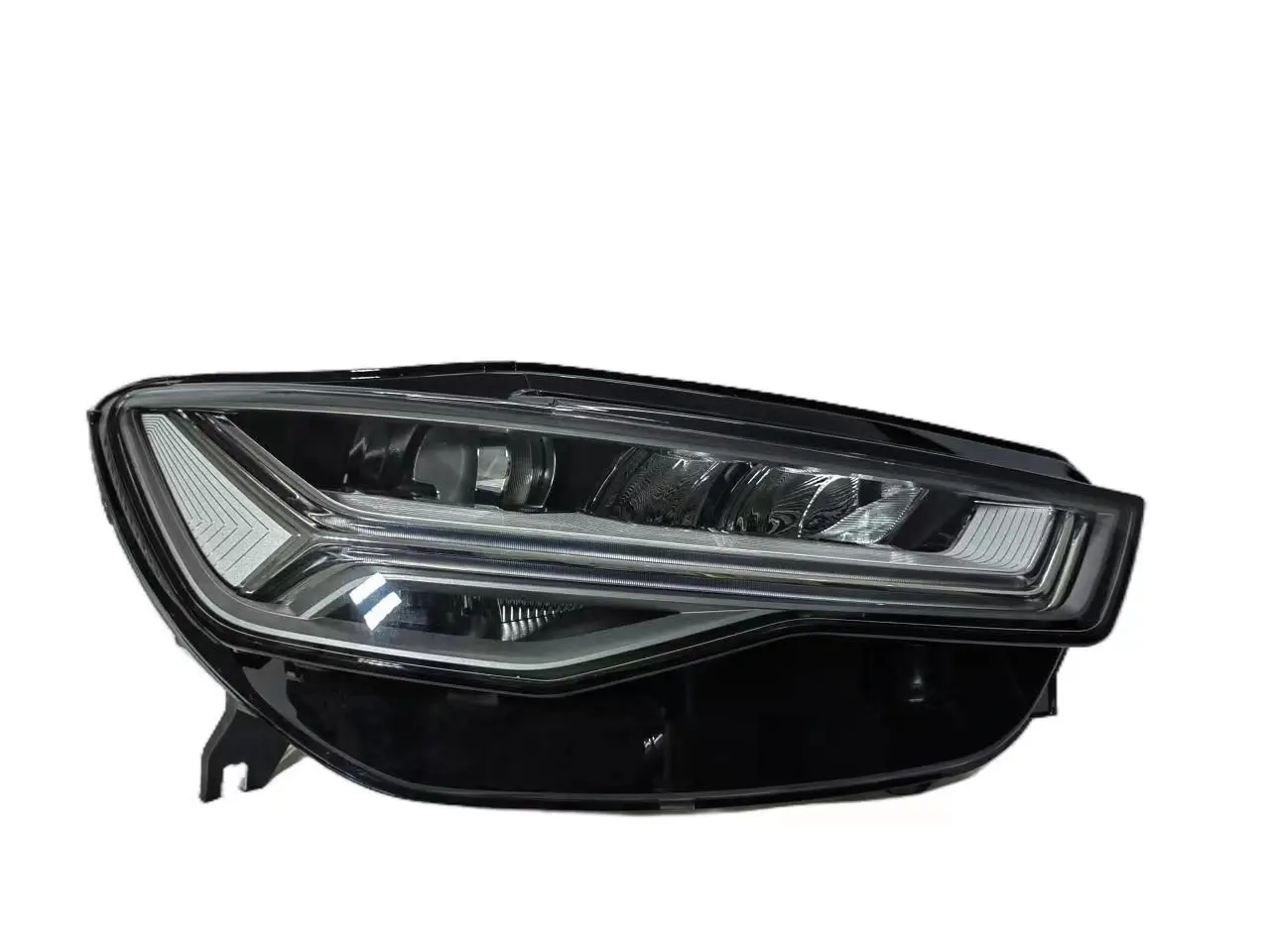 High Quality  Mid-Range Genuine Led Car Headlight Headlamp For Audi A6 plug and play 2014-2018 Years