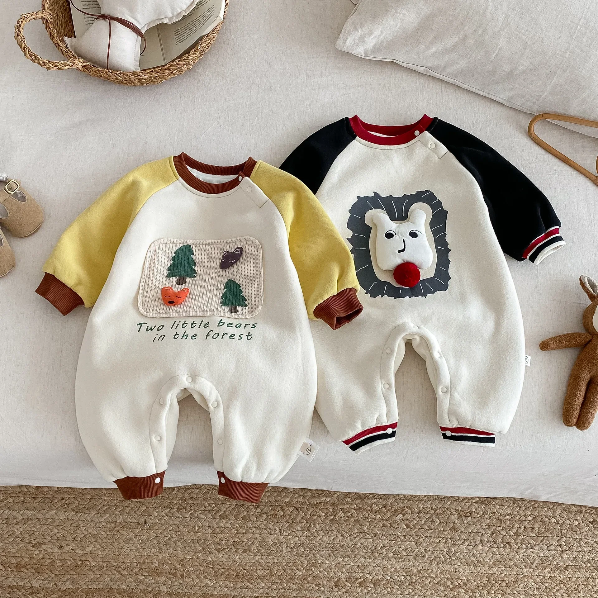 

2025 Baby Girl Boy Fleece Lined Romper 0-2Y Animal Applique Color Block Sleeve Jumpsuit Kids Autumn Winter Warm One-Piece Outfit