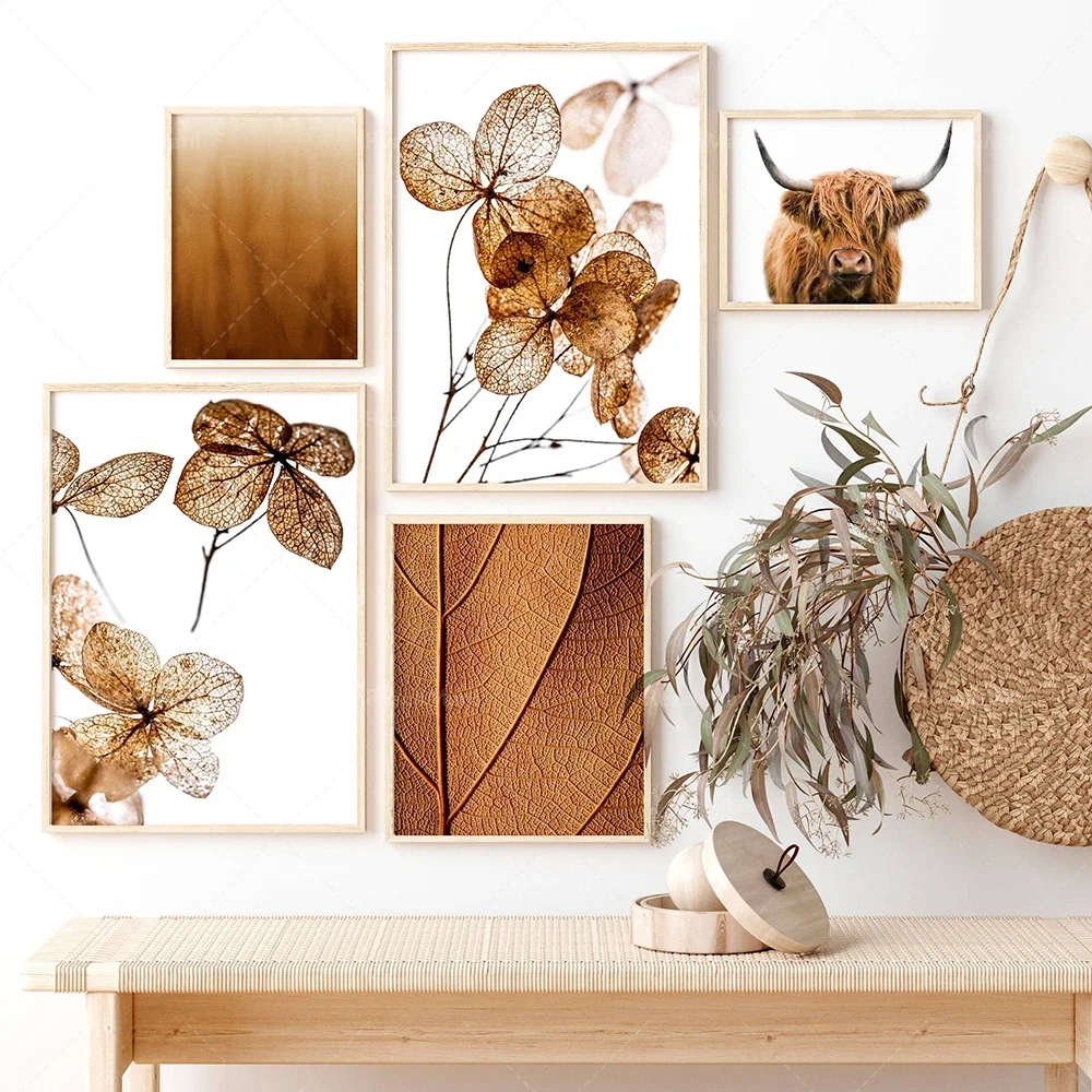 Highland Bull Animal Buffalo Print, Brown Plant Leaf Abstract Wall Art Print Canvas Nordic Poster Decor Picture Living Room