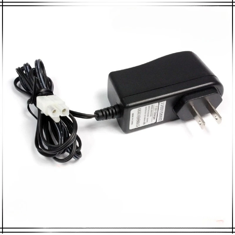 Intelligent fast charging NiMH receiver battery charger, compatible with 1/5 scale RC cars, Baja 5B (69006-2).