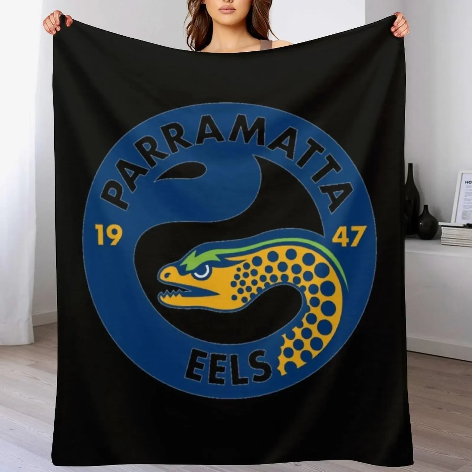 Parramatta eels \t \t Throw Blanket Large for sofa Blankets