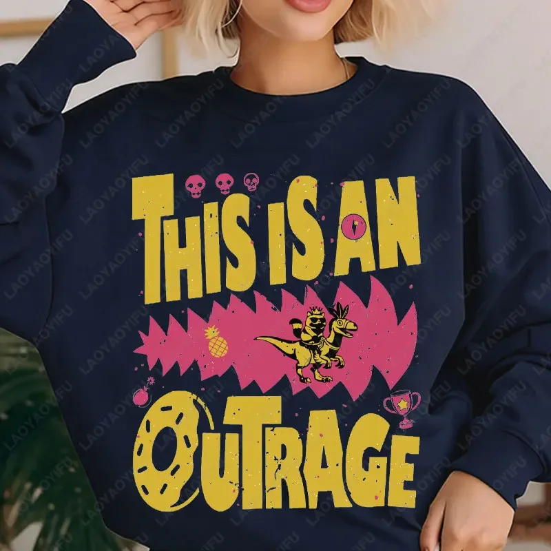 This Is An Outrage Sweatshırt Dungeon Crawler Carl Fan Shirt Princess Donut Mongo Pullovers Funny Lit RPG Book Lover Hoodies