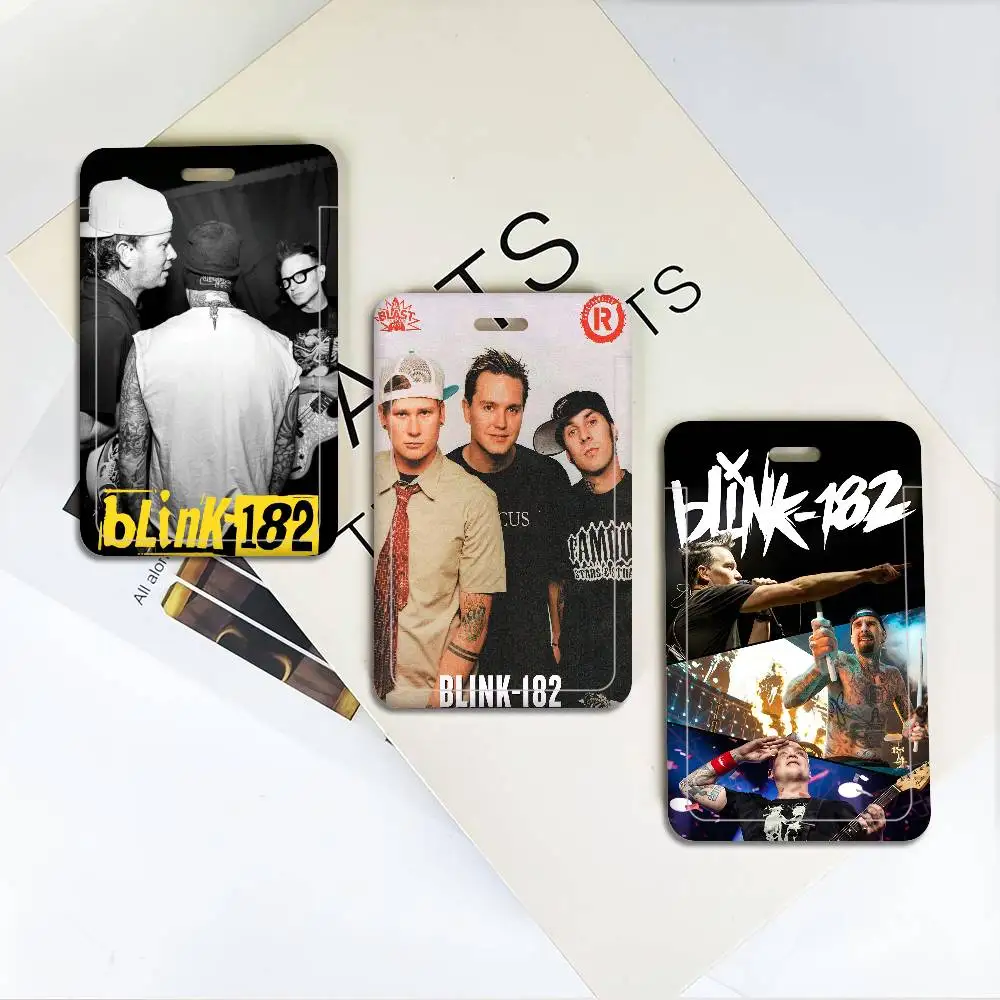 Rock Band B-Blink 182 - Porta Tarjetas de Crédito, Porta Identificaciones, Porta Credenciales con Correa para el Cuello