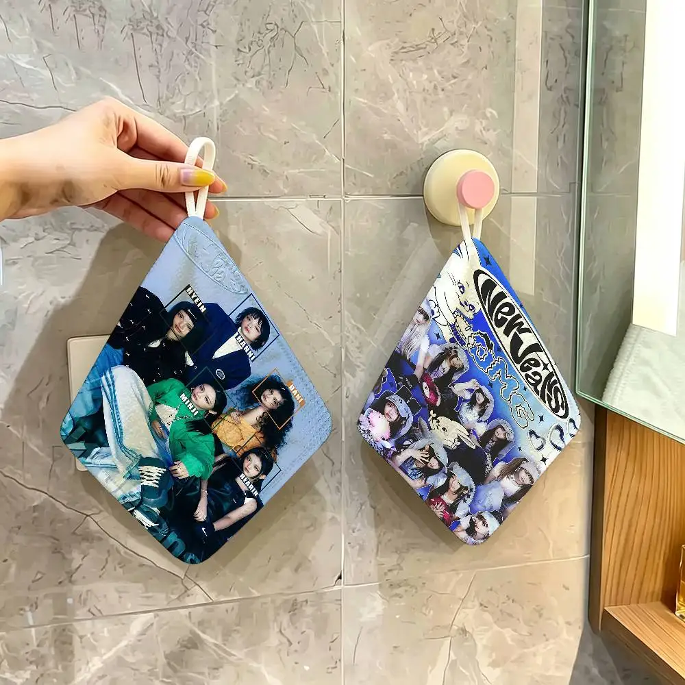 K-Kpop N-New J-Jeans  Hanging Style Hand Wiping Towel, Polyester Cotton, Anti-fade for Indoor Kitchen Living Room