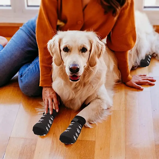 

4pcs Antiskid Puppy Shoes Pet Protection Soft-soled Pet Dog Shoes Winter Prewalkers Soft Supplies Pet Paw Care