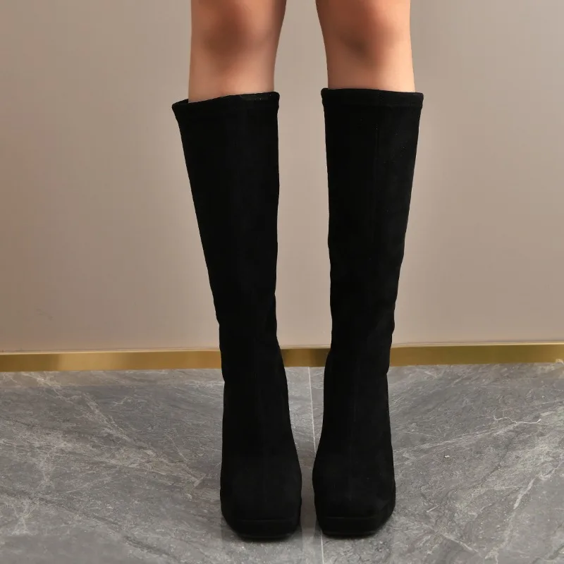 2025 موضة جديدة أحذية مرنة سميكة سوليد العلامة التجارية مصمم في الهواء الطلق المشي مأدبة عالية الكعب مريحة خطوة واحدة الأحذية النسائية #2