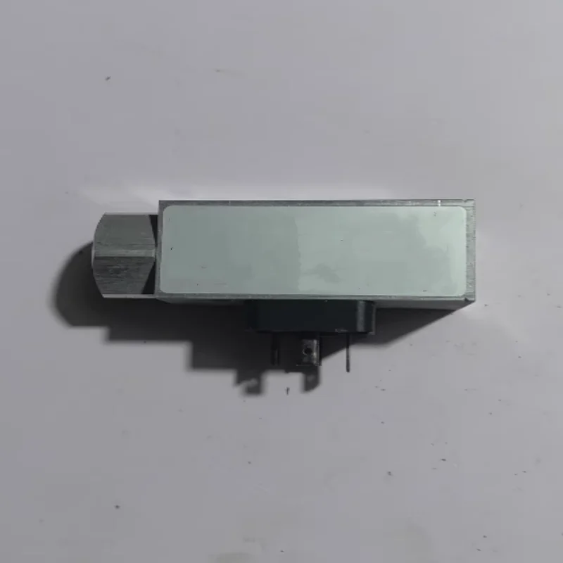 

Brand new, factory-sealed Pressure switch 0882300 0880231 0880330 0880200