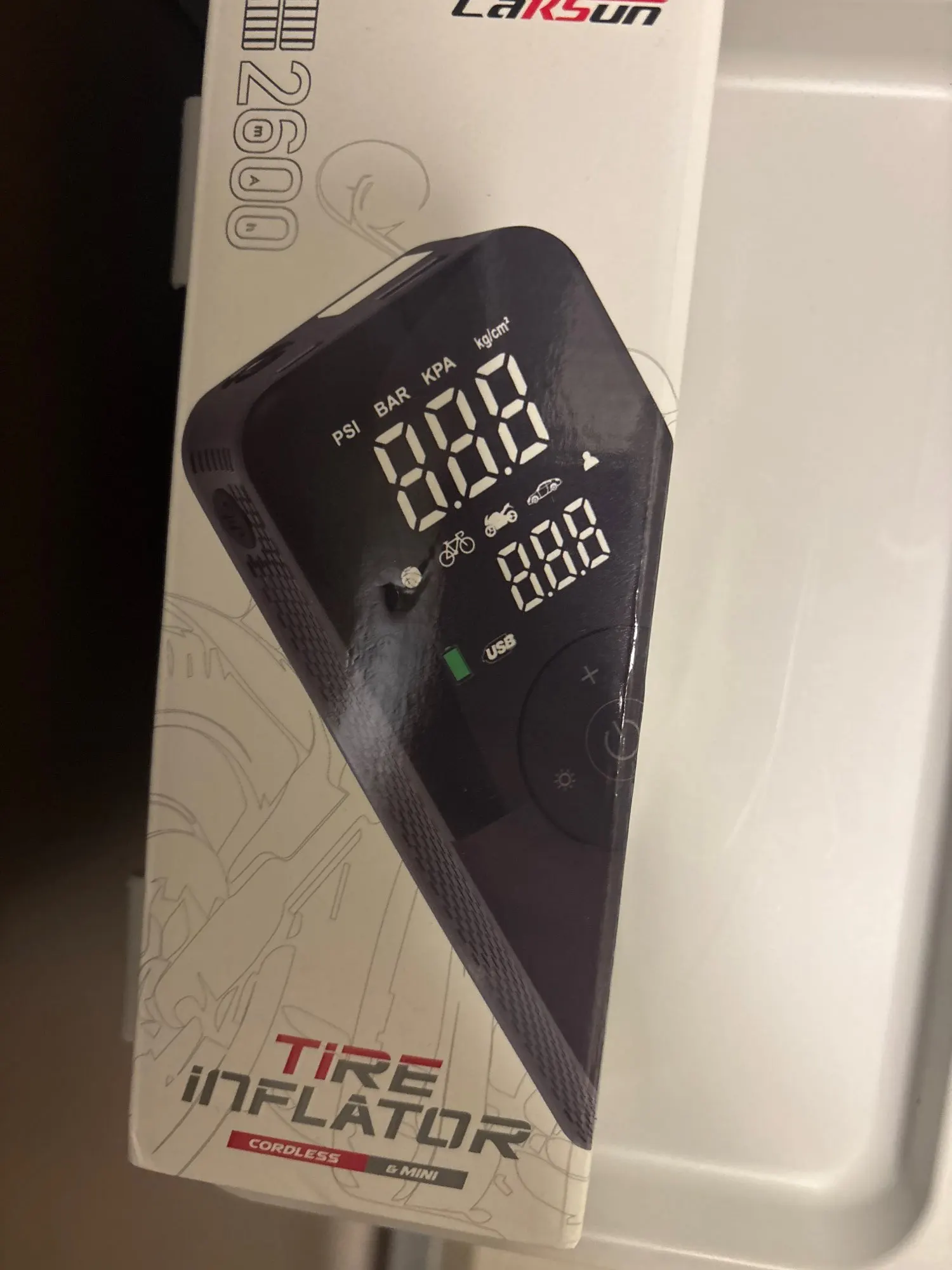 VanVolt AirGo™ Cordless Digital Tyre Inflator - Portable 150 PSI Air Pump photo review