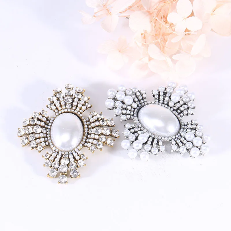 Baroque Vintage Cross Pearl Rhinestone Brooches Pins For Women Lady Luxury Exquitsite Badges Retro Wedding Party Corsage Brooch