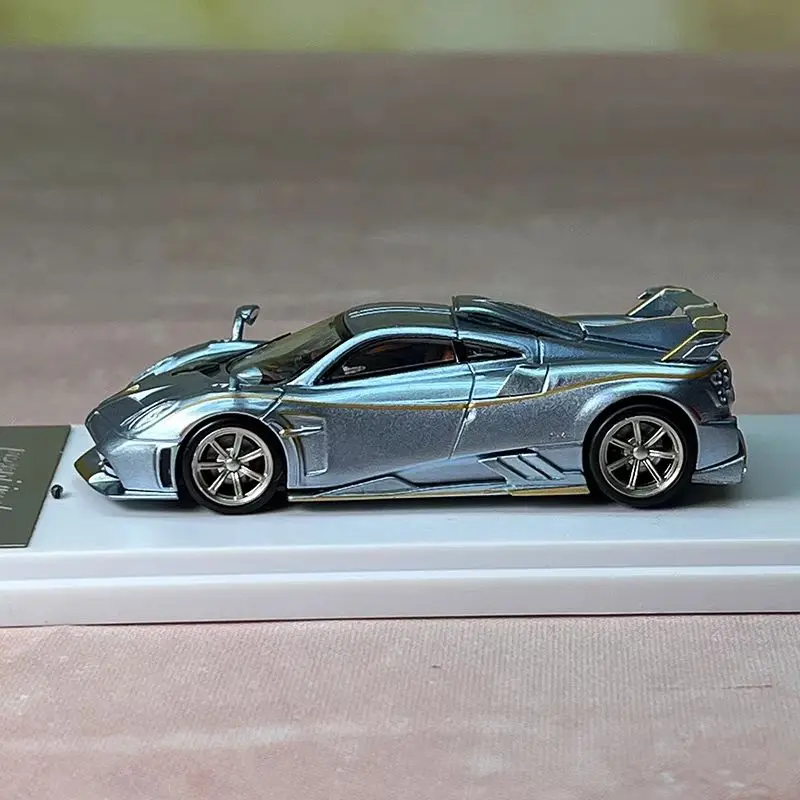 Diecast Model Car 1/64 Pagani Imola Car ModeI Pagani Play Vehicles Toys for Boys