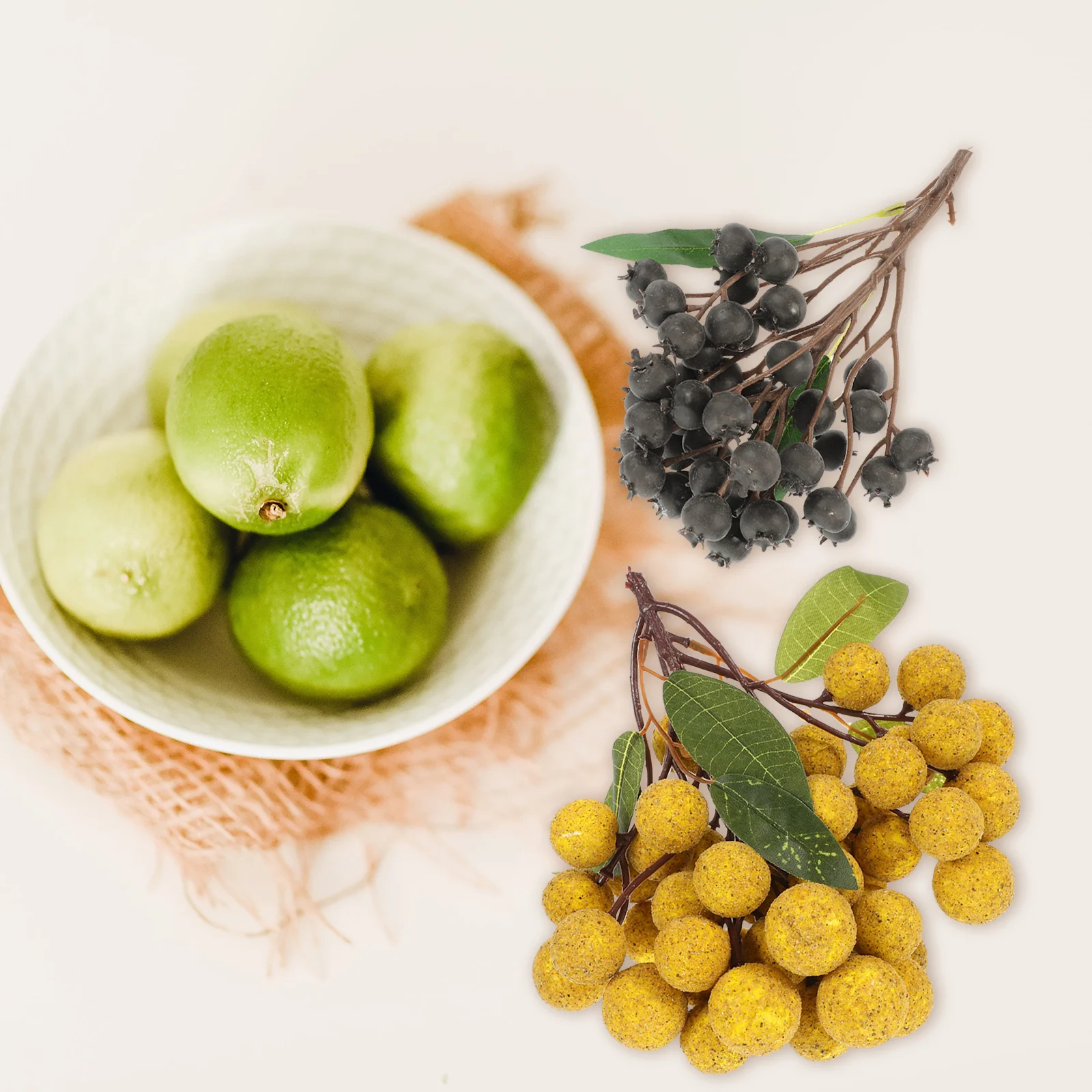

2pcs Artificial Fruit Decor Bright Realistic Fruits Foam Plastic Materials PhotoProps HomeDecor Blueberry Longan