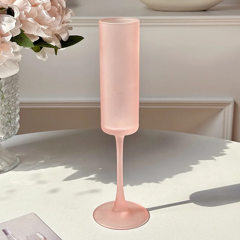 French Straight Tube High Legged Glass with a Sense of Atmosphere, Frosted Powder, Champagne Glass, Cocktail Glass