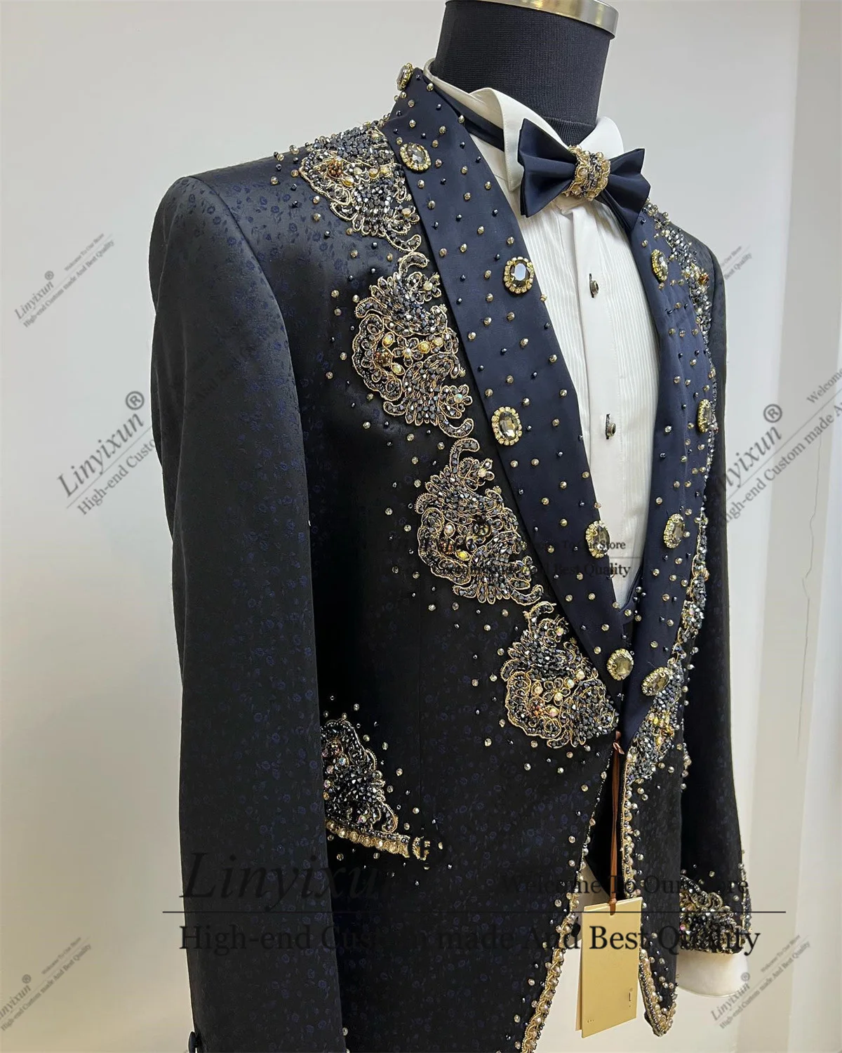 Elegent Jacquard Men Suits Luxury Beaded Crystals Groom Tuxedos Customized Male Prom Blazers Slim Fit Wedding ropa hombre