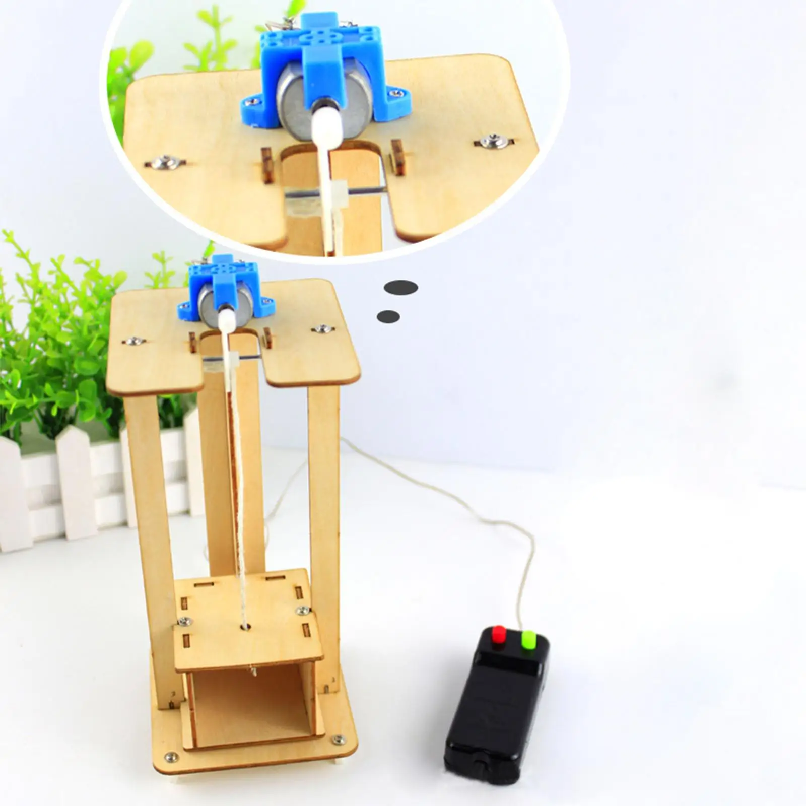 

Wooden Elevator Toy Innovation technology Toy Lift Elevator Model DIY Craft for Children Boys and Girls Holiday Gifts