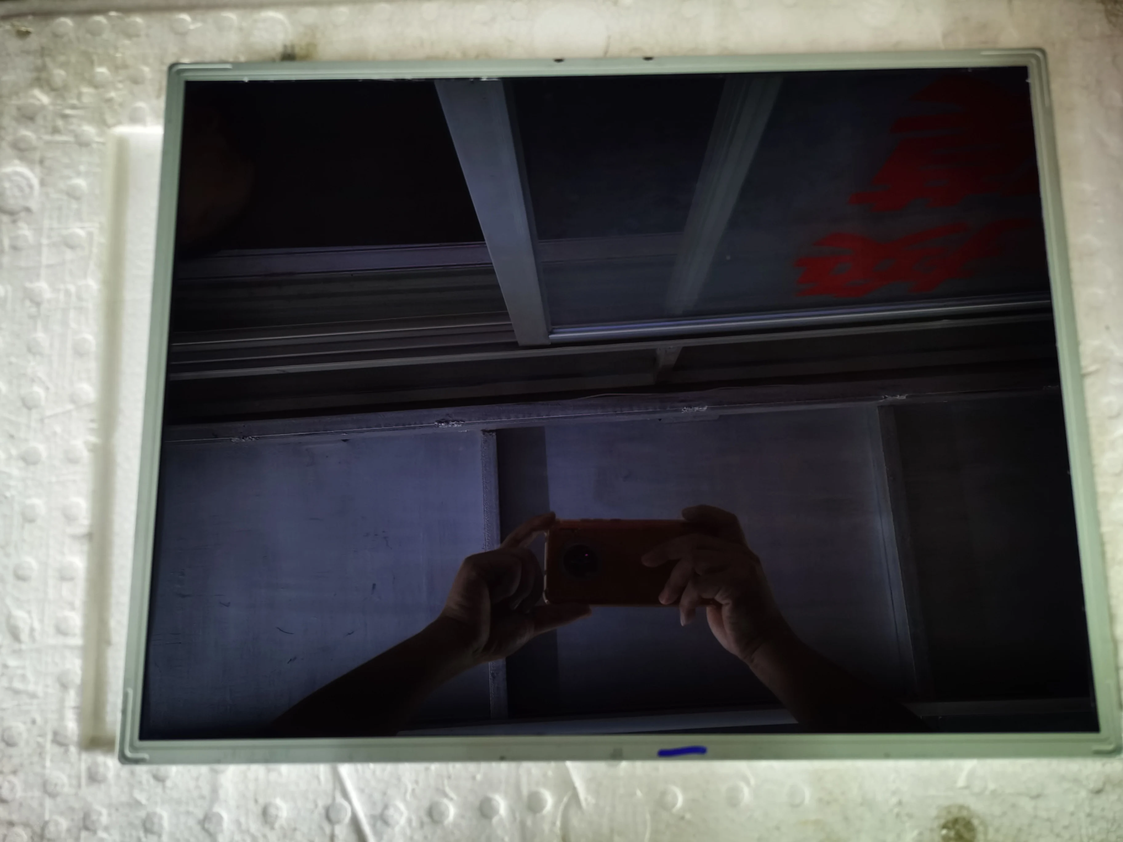 Schermo LCD originale LM201U05-SLL1 da 20,1 pollici LM201U05-SLL2 LM201U05-SLA2 LM201U05-SLA3 LM201U05(SL)(A2) LM201U05(SL)(A3)