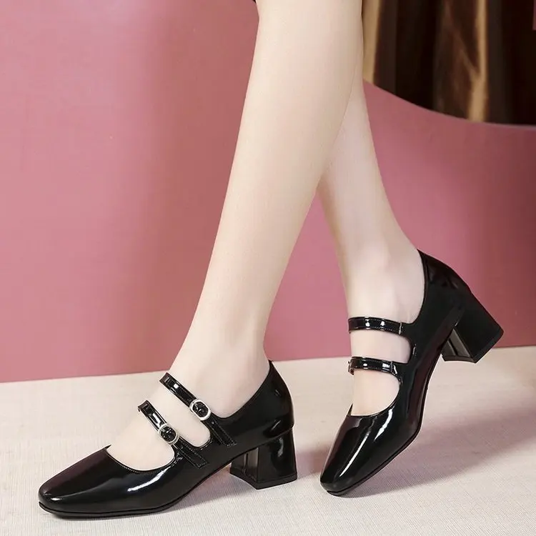 2023 Spring Autumn Women Double Buckle Mary Janes Shoes Patent Leather Dress Shoes High Heels Pumps Retro Ladies Shoe Black Red