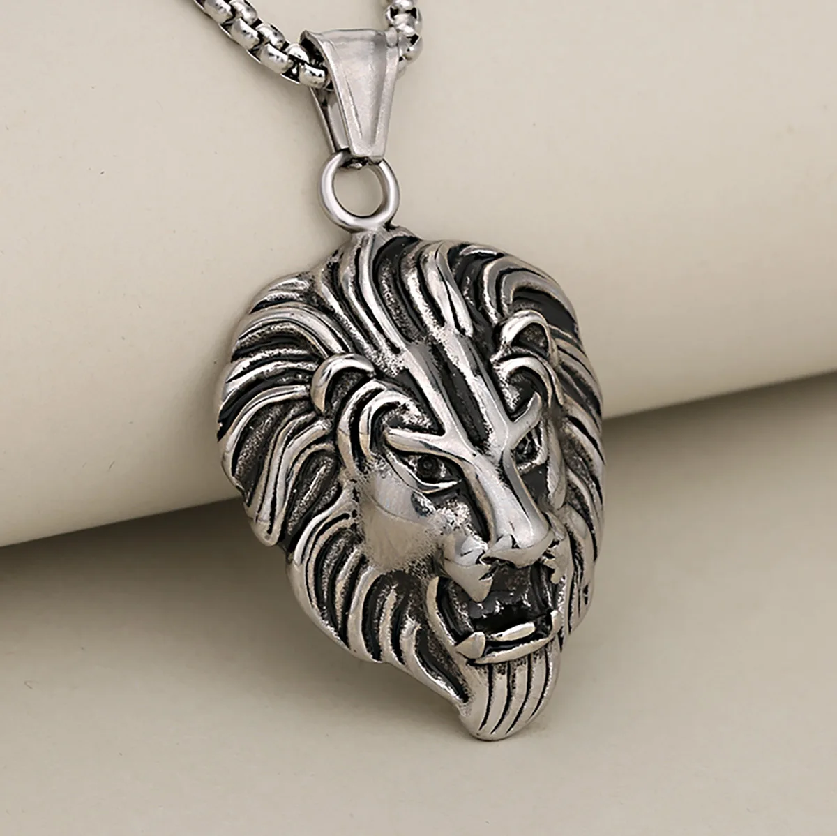 

Street Dominant Hollow Stainless Steel American Lion Hip Hop Pendant Necklace, Trendy All-Match