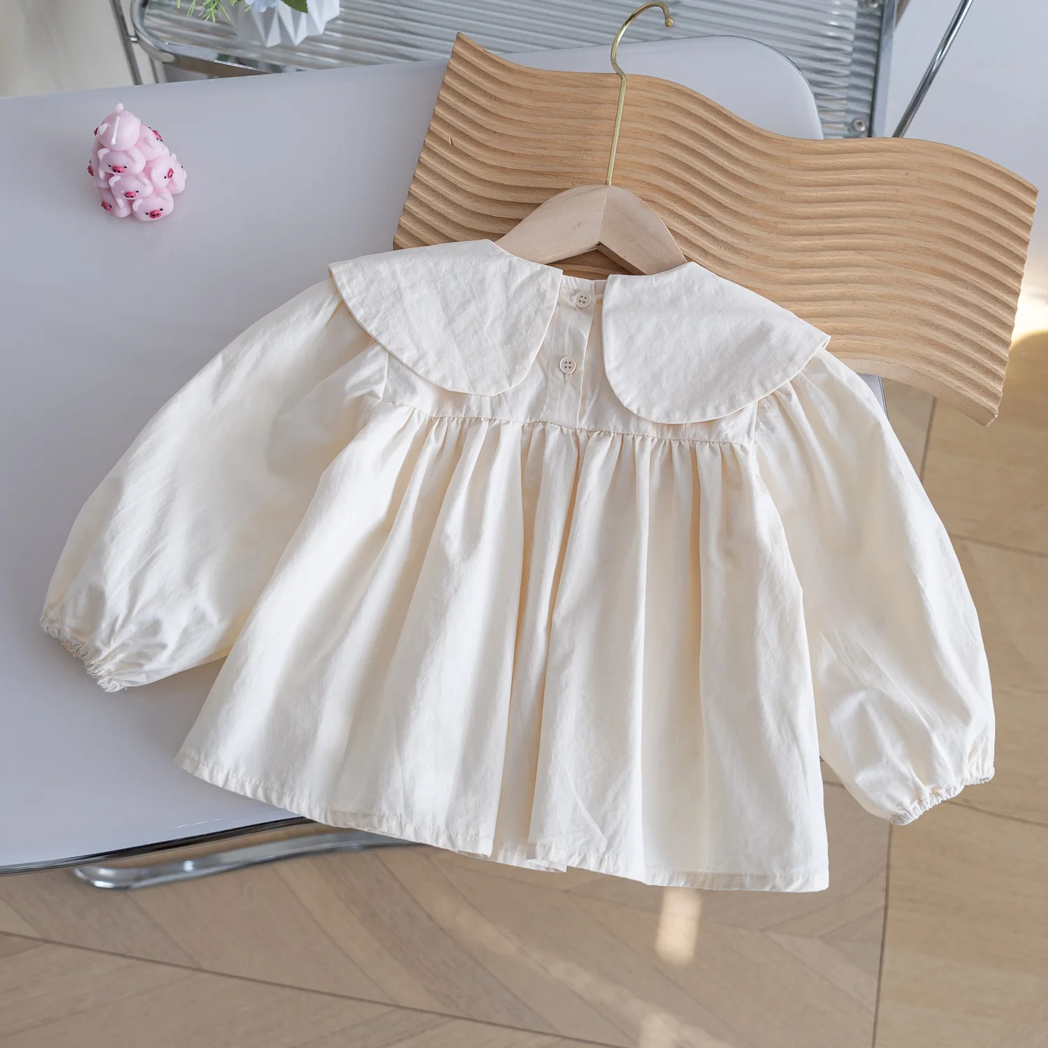 Sweet Beige Girls Flowers Long Sleeve Shirt Spring Doll Collar Korean Style Loose Blouse Baby Girl Tops