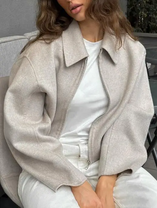 Autumn and Winter Solid Color Lapel Casual Simple Short Jacket for Women Commuting British Style Fashionable Short Jacket