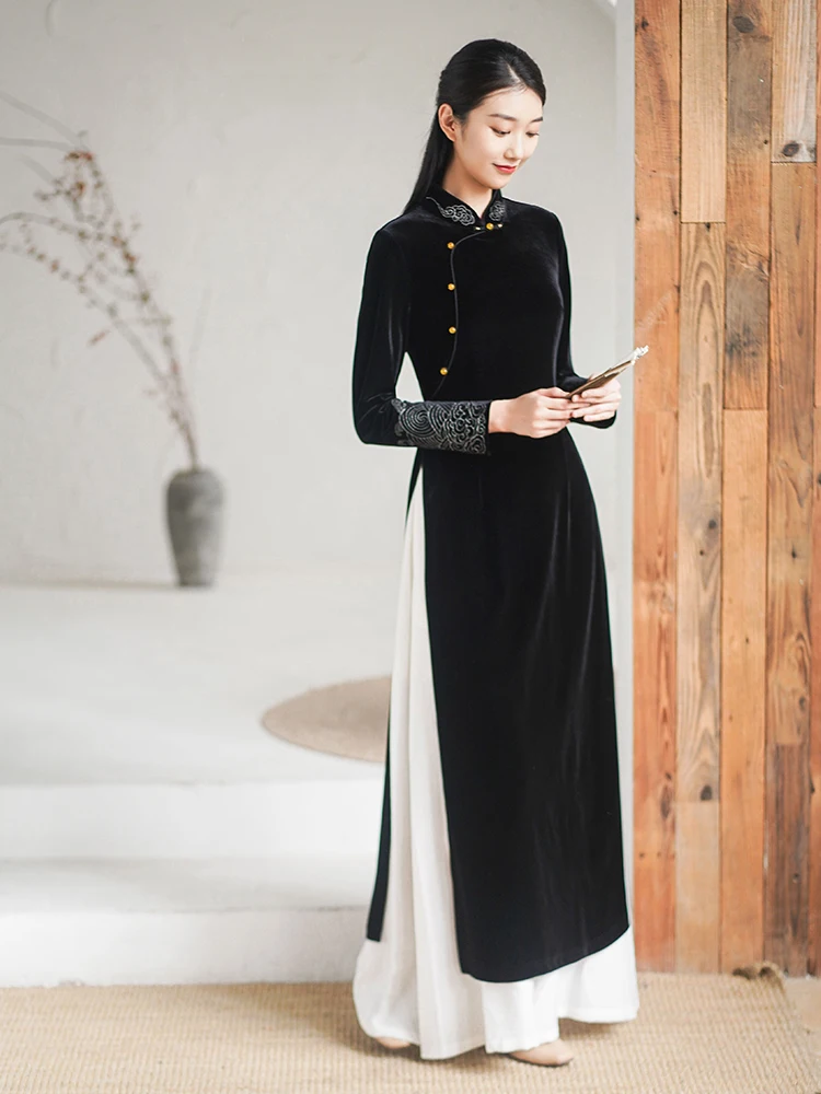 

Ele Long Velvet Qipao Dr for Women with Button Detail Slim Fit Bla Silk Velvet High Slit Daily Wear Simple Sle