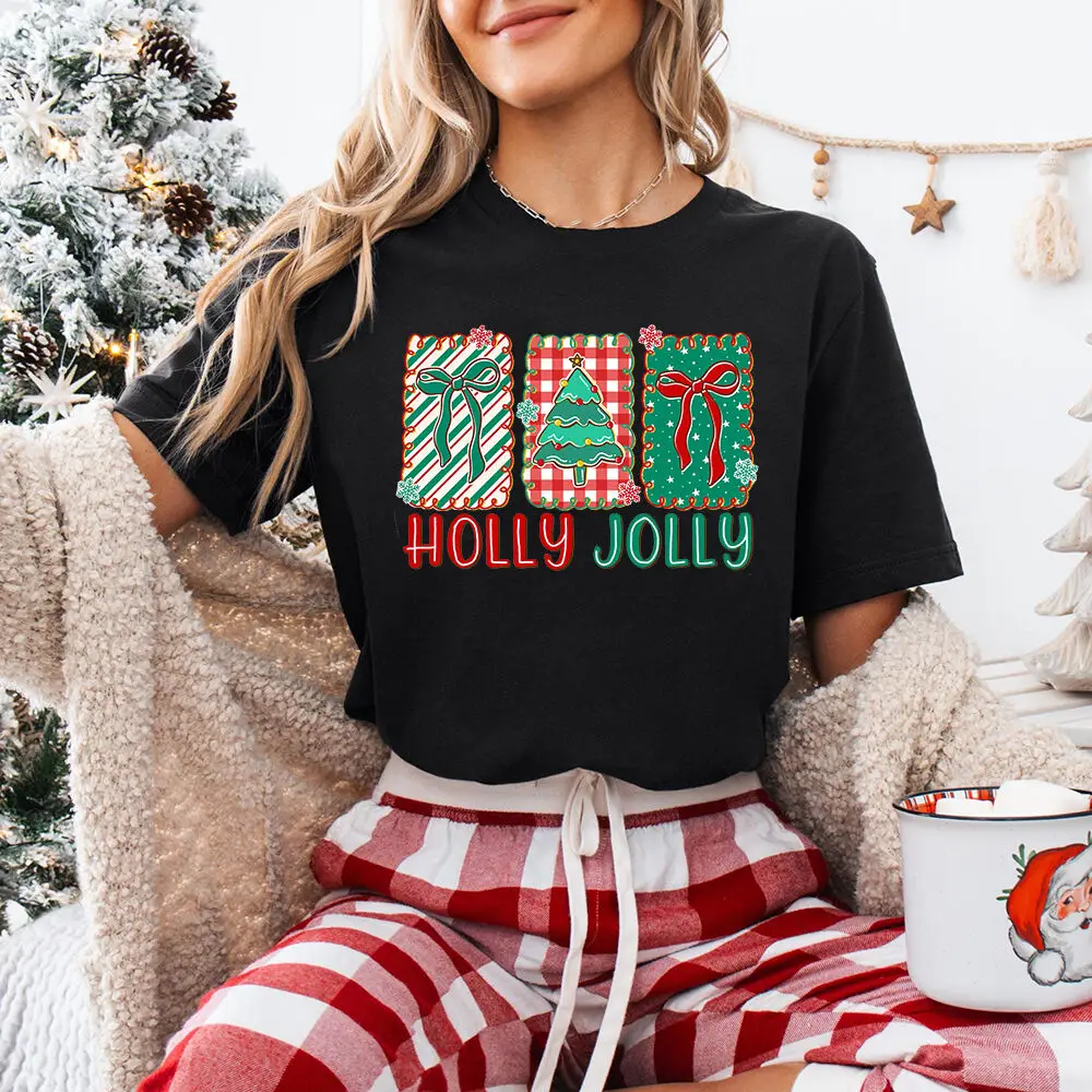 Coquette Holly Jolly Christmas T-shirt Merry & Bright Holiday Tee Christmas Outfit Xmas Holiday Shirt Women Short Sleeve Clothes