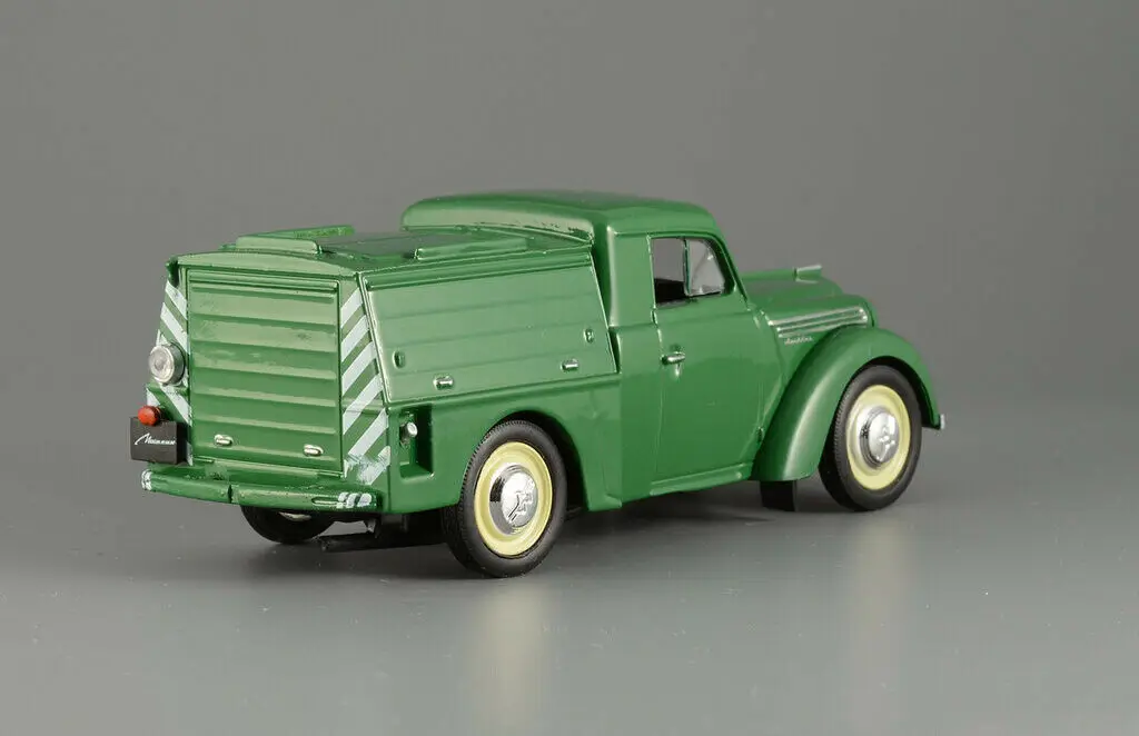 NEW DeAGOSTINI models 1/43 Scale Moskvich APA-7 USSR Aerodrome Service Car 1950 Diecast cars for collection gift