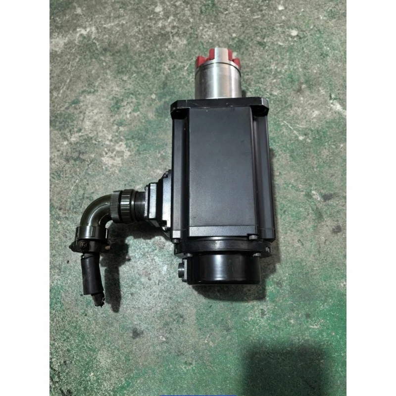 High Precision R88M-1L2K030C-S2 2KW Servo Motor Reliable Industrial Automation Drive Second Hand