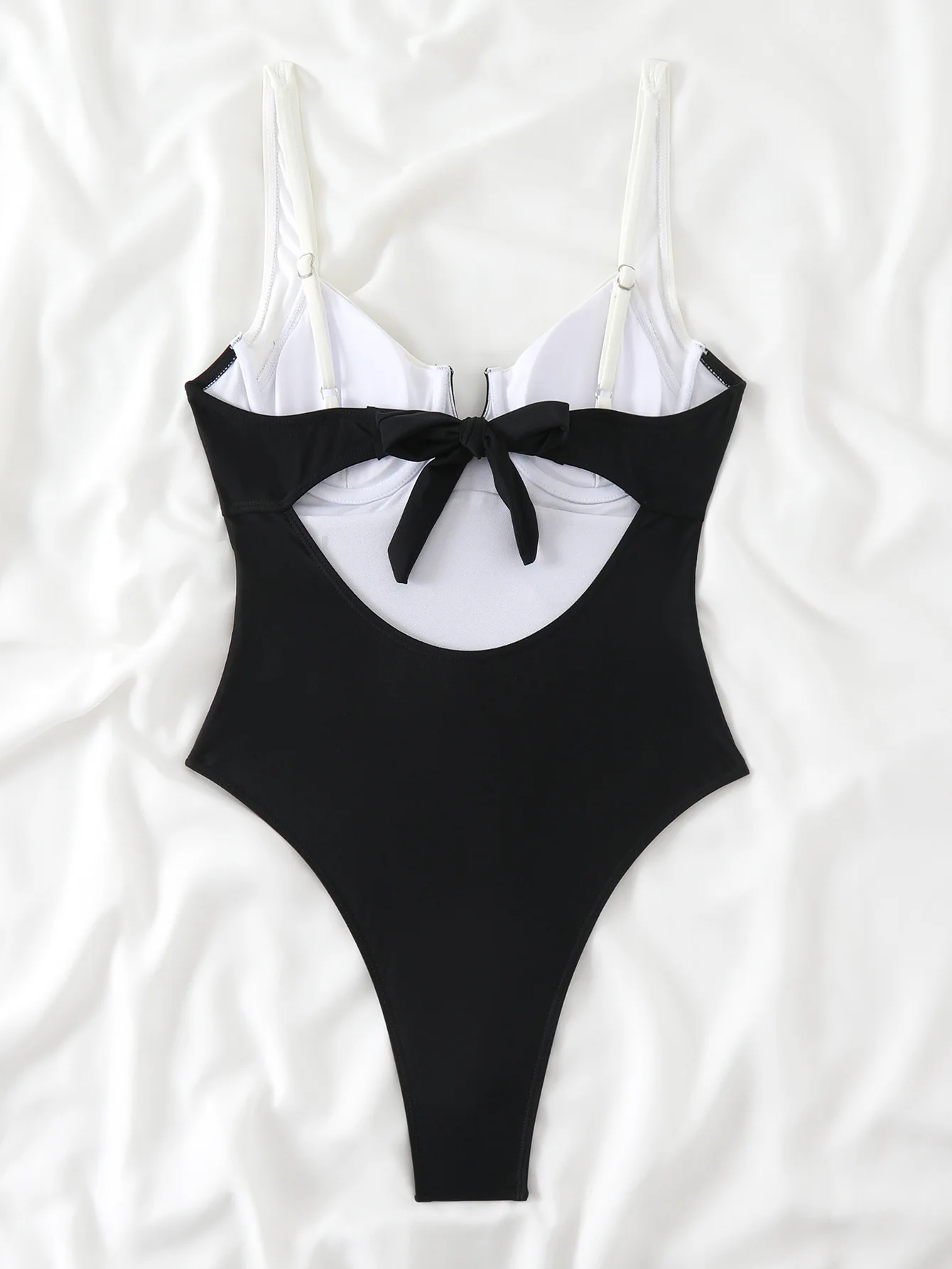 2025 New Sexy High Waist Summer Women Shallow V-shaped One-Piece Swimsuit Hollow Patchwork Swimwear Backless Beach Bathing Suit