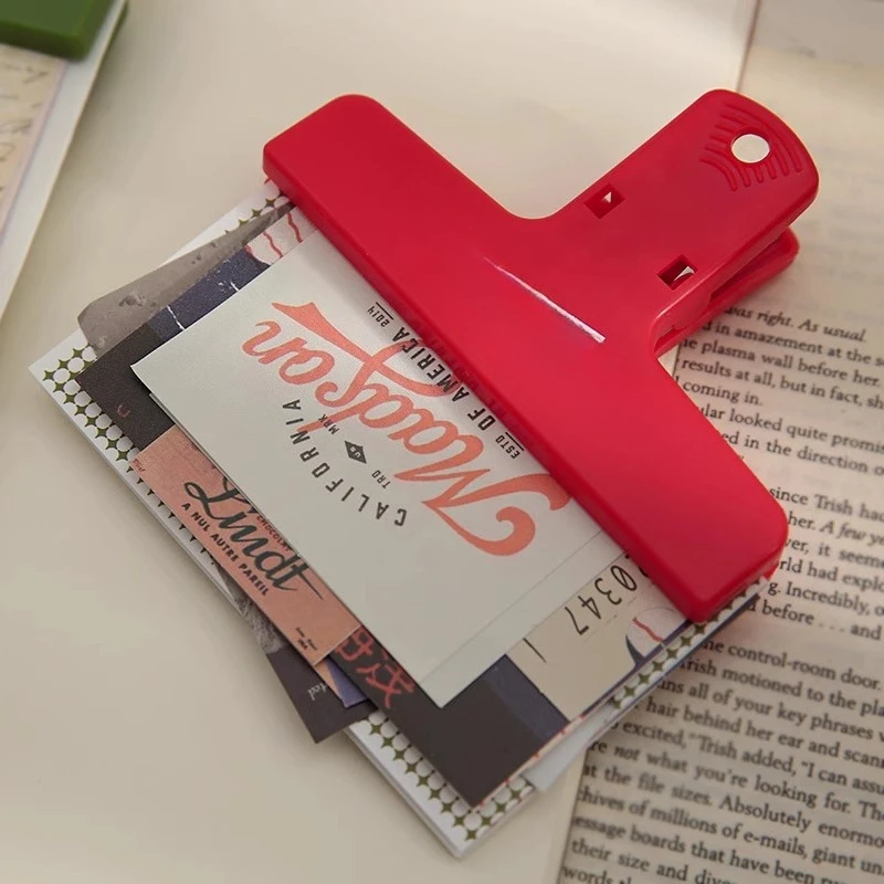 

Creative Stationery Office Color Plastic Clip Storage Bill Clip