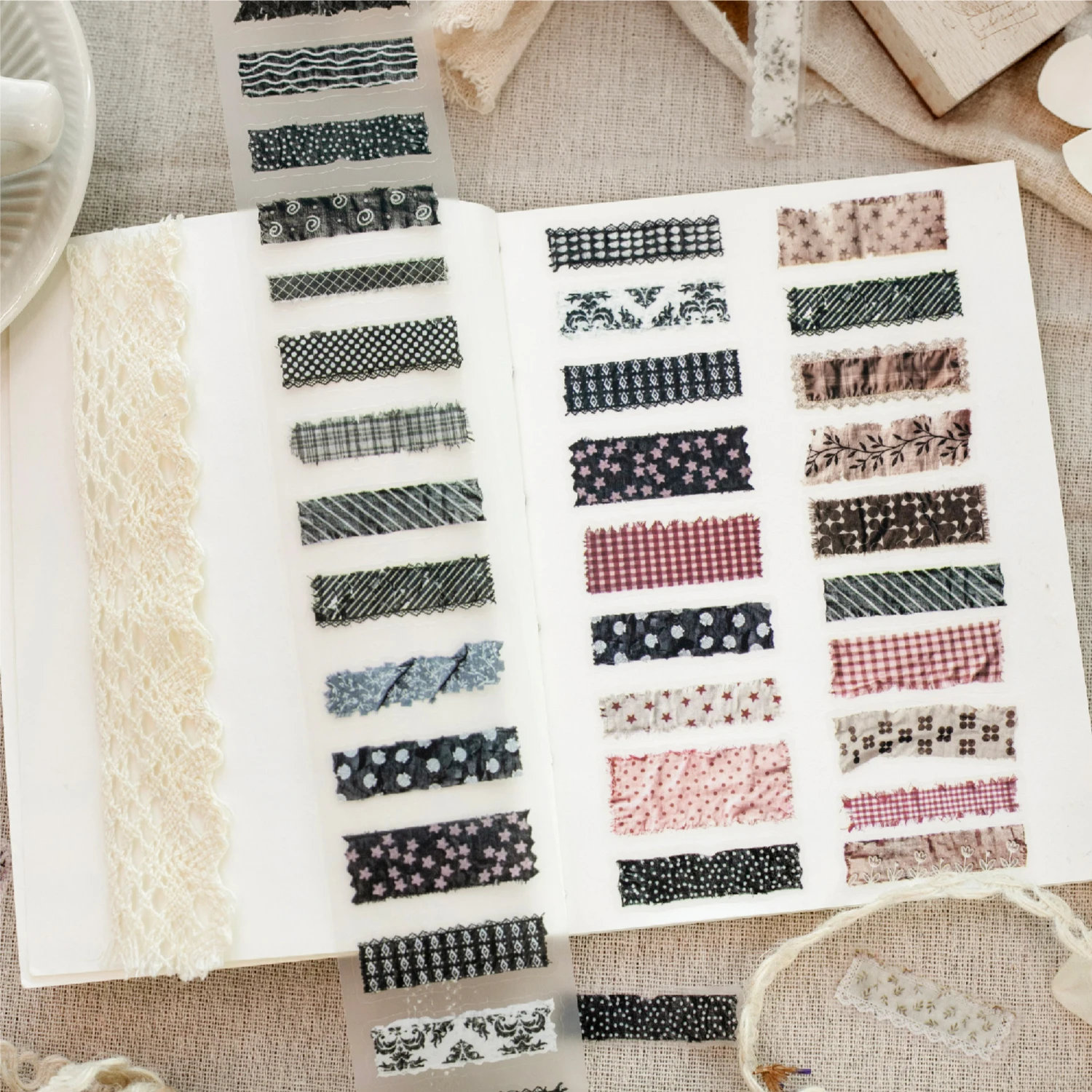50mm * 2m Light Retro Pleated Pattern Die-cutting Decorative Tape DIY Diary Scrapbook Aesthetics Journal Supplies