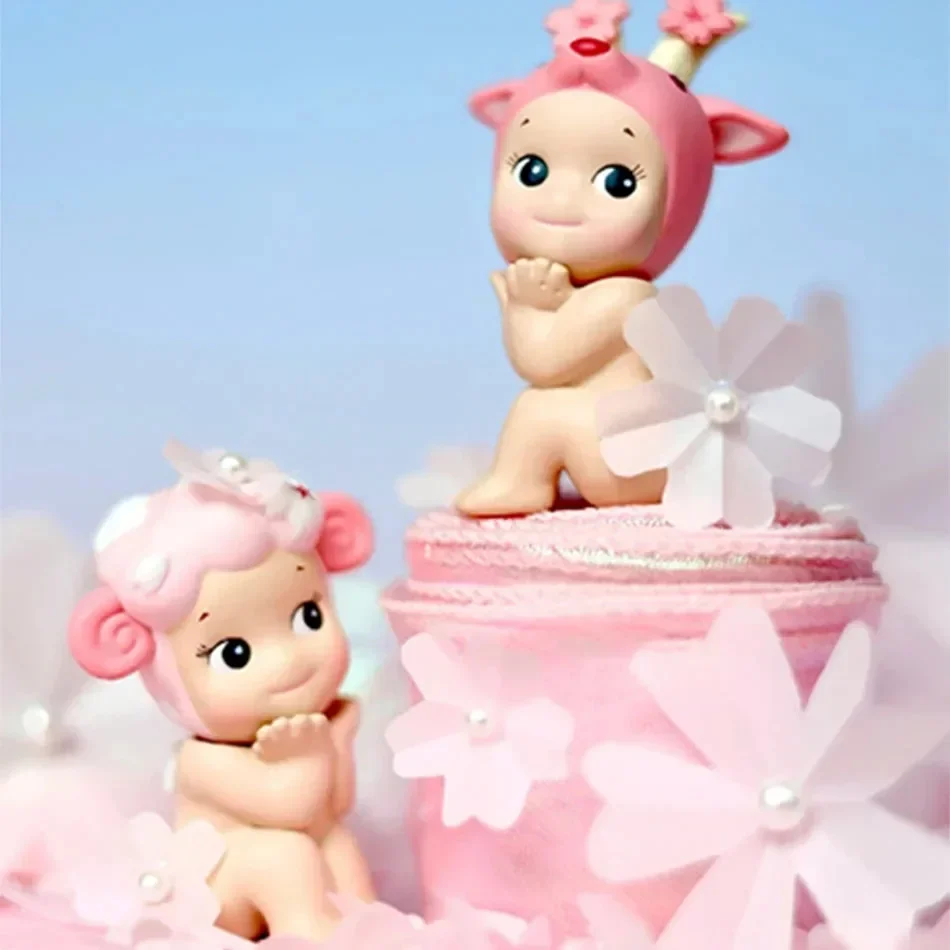 2025 حار بيع Sonnes الملائكة زهر الكرز سلسلة شخصيات كرتونية الحلي الدمى المشجعين الأطفال هدية عشوائية #4