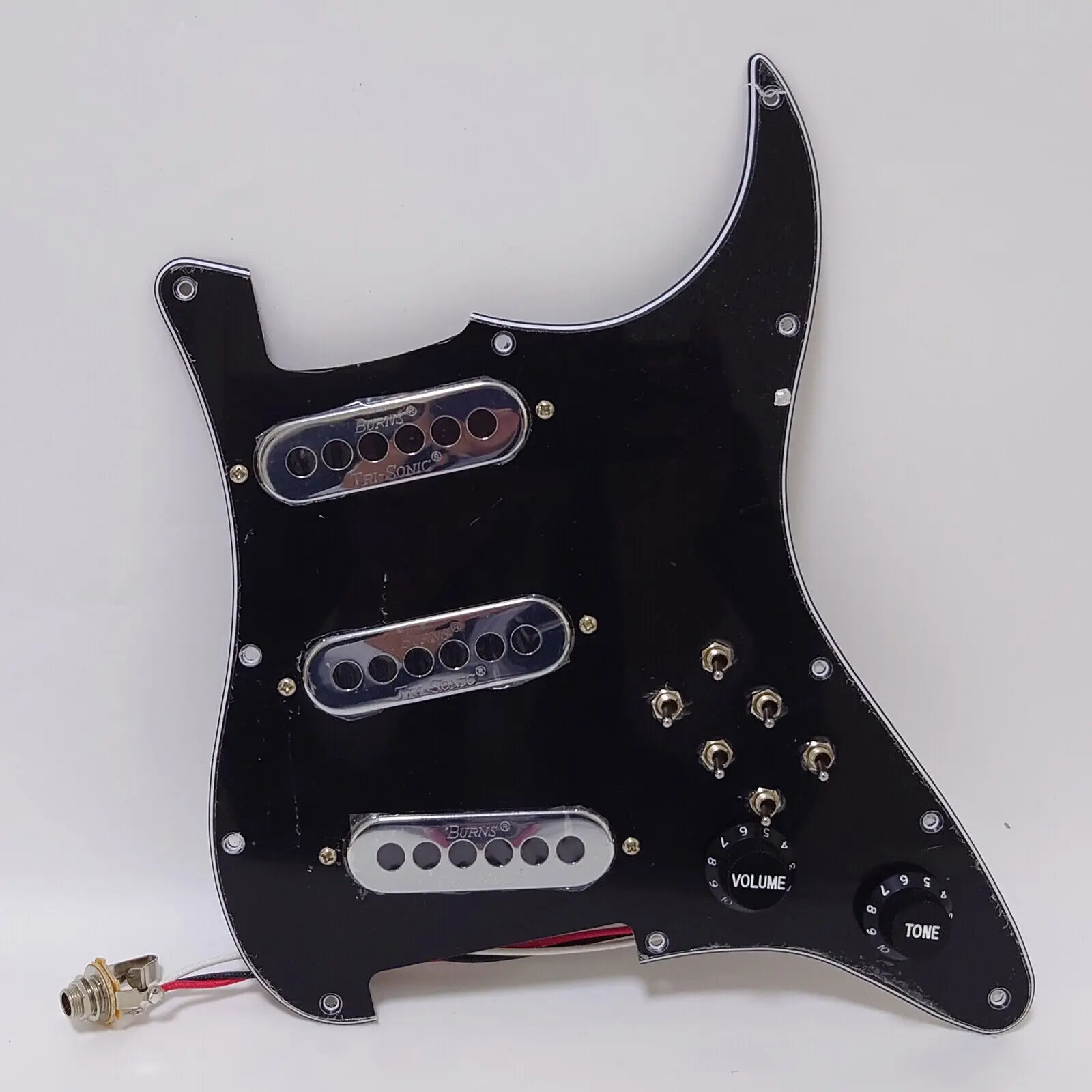 

Guitar Prewired Loaded Pickguard with SSS Single Coil Pickups Guitar Parts for ST Guitar