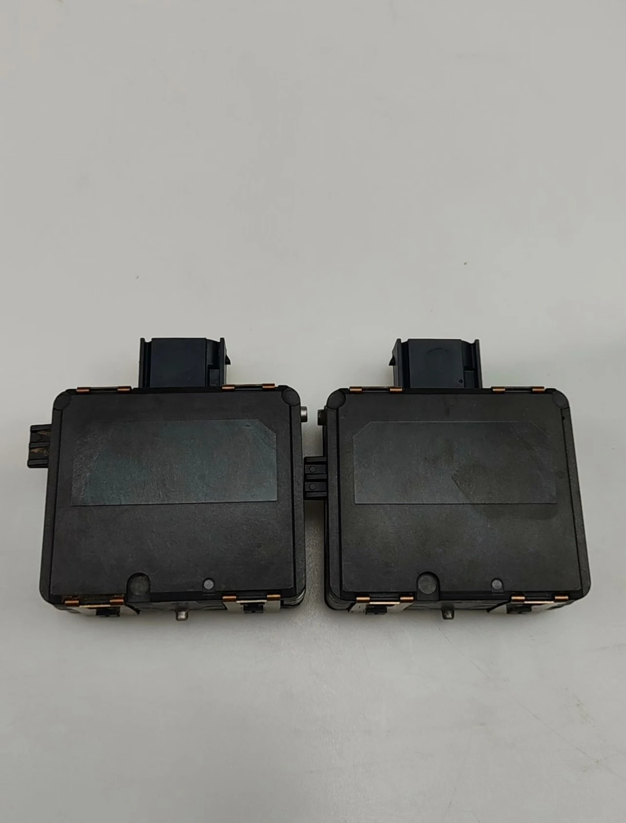 Customize PAIRS REAR LEFT BLIND SPOT RADAR SENSOR MODULE for 2019-2022 AUDI Q5 80A907566B and 80A907590B 2 pieces