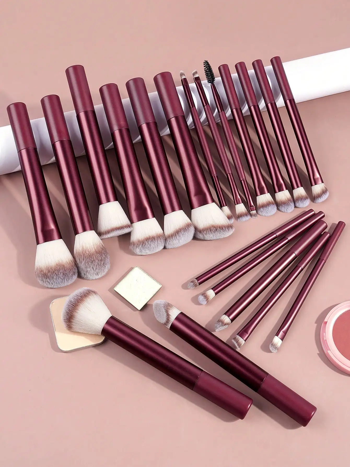 

MAANGE 8pcs/10pcs/12pcs/15pcs/20pcs/25pcs Professional Aluminum Tube Makeup Brush Set, Includes Soft Foundation Brush, Concealer Brush, Eyeshadow Brush, Eyebrow Brush, Blending Brush, Highlighter Brush, Suitable For Powder, Liquid, Cream Cosmetics, Great