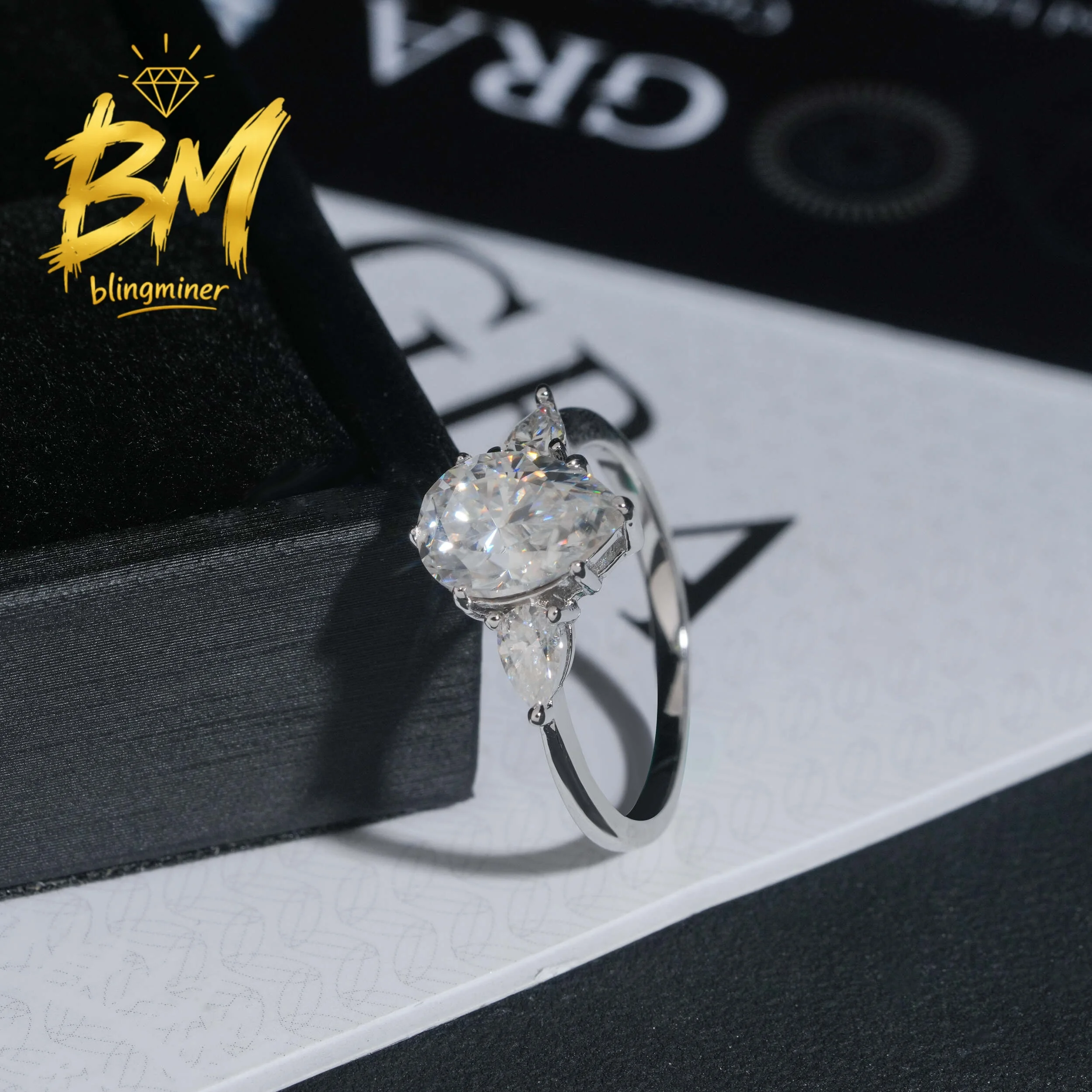 Blingminer Three Stones 2Carat Pear S925 Silver VVS Moissanite Rings Engagement Wedding Women Finger Jewelry Pass Diamonds GRA
