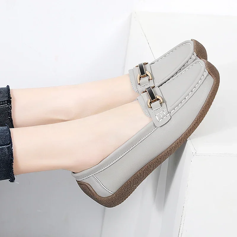 Slip-on Loafers Female Boat Shoes 2024 New Spring /autumn Women Flats Genuine Leather Moccasins Woman Casual Shoes Big Size