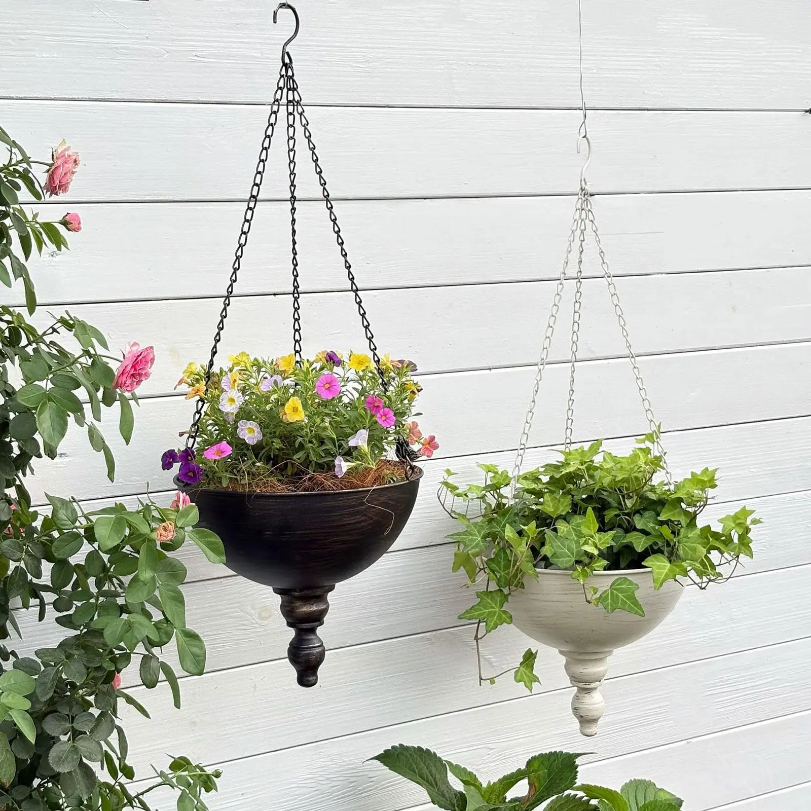Vintage Wandhängender Blumentopf Großer Eisen-Blumentopf Vertikaler Pflanzkübel Außendekoration für Balkon Innenhof Bauernhaus