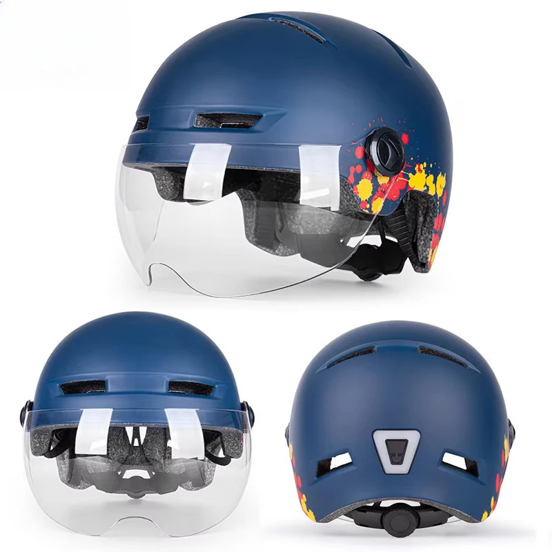 Unisex Four Season Motorcycle Helmet with Tail Light Electric Vehicle Safety Gear for Men And Women Helme Para Casco Casque