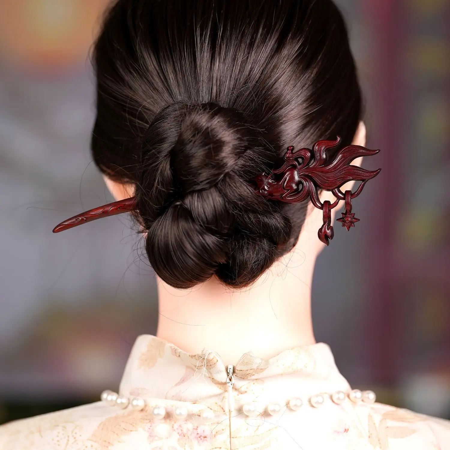 Chinese-style Nine-tailed Fox Sandalwood Hairpin Double-sided Carved Antique Exquisite Hair-pulling Headwear for Women