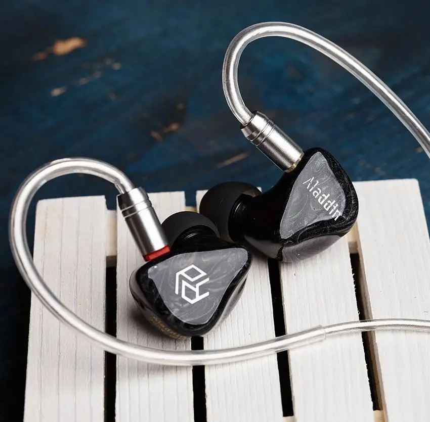 Aladdin 1DD + 3BA híbrido Knolwes personalizado 3D Hifi Monitor de alta gama estudio bajo 2 pines 0,78mm audiófilo músico auriculares