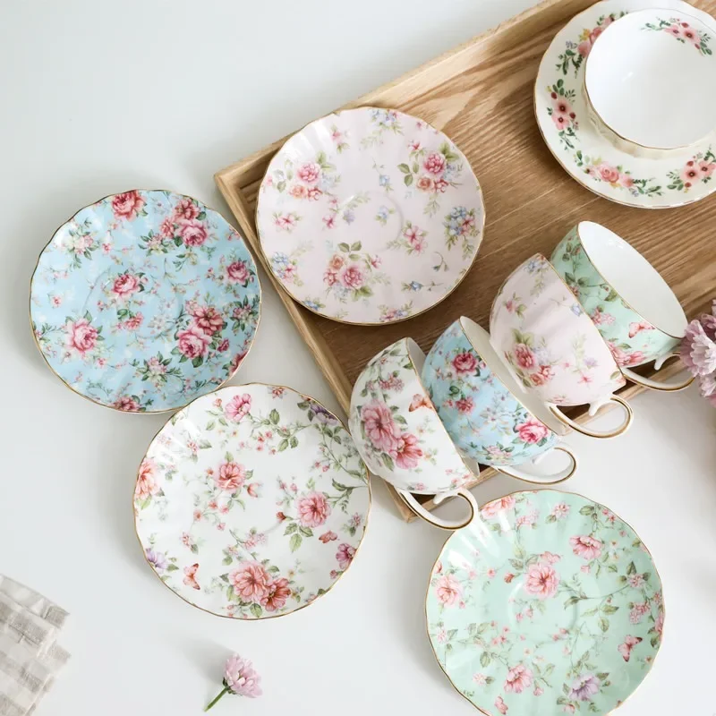 bone-china-coffee-cup-saucer-spoon-set-flower-tea-cups-set-european-porcelain-cup-and-saucer-for-coffee-ceramic-cups-mugs-gift