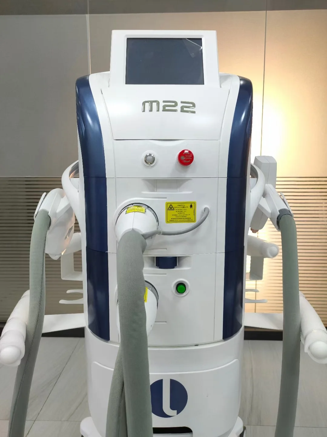 M22 IPL OPT レーザー 2 で 1 脱毛機肌の若返り赤い血を除去 Q スイッチ Nd Yag レーザータトゥー除去美容