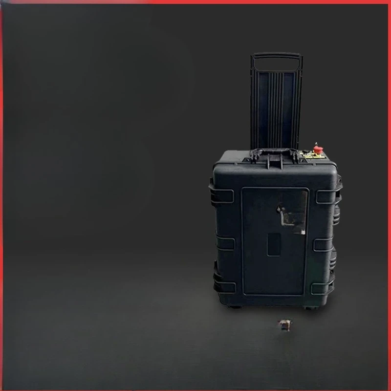 آلة التنظيف بالليزر المحمولة المعدنية المقاومة للصدأ سطح الصلب شريط إزالة الصدأ آلة إزالة الصدأ بالليزر المحمولة