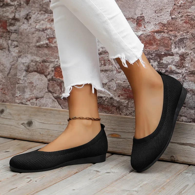 Frühlings-Damenschuhe, neue gestrickte Socken-Sneaker, atmungsaktive Slip-On-Loafer mit runder Zehenpartie, Größe 36-43, leichte Schuhe in Übergröße – Detail 3