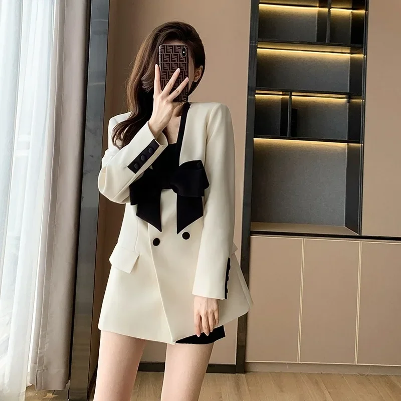 

Woman's Autumn Fragrance Style Long Sleeve V-neck Blazers Suit Jacket Vintage Casual Contrast Bow Loose Blazer Woman Clothing