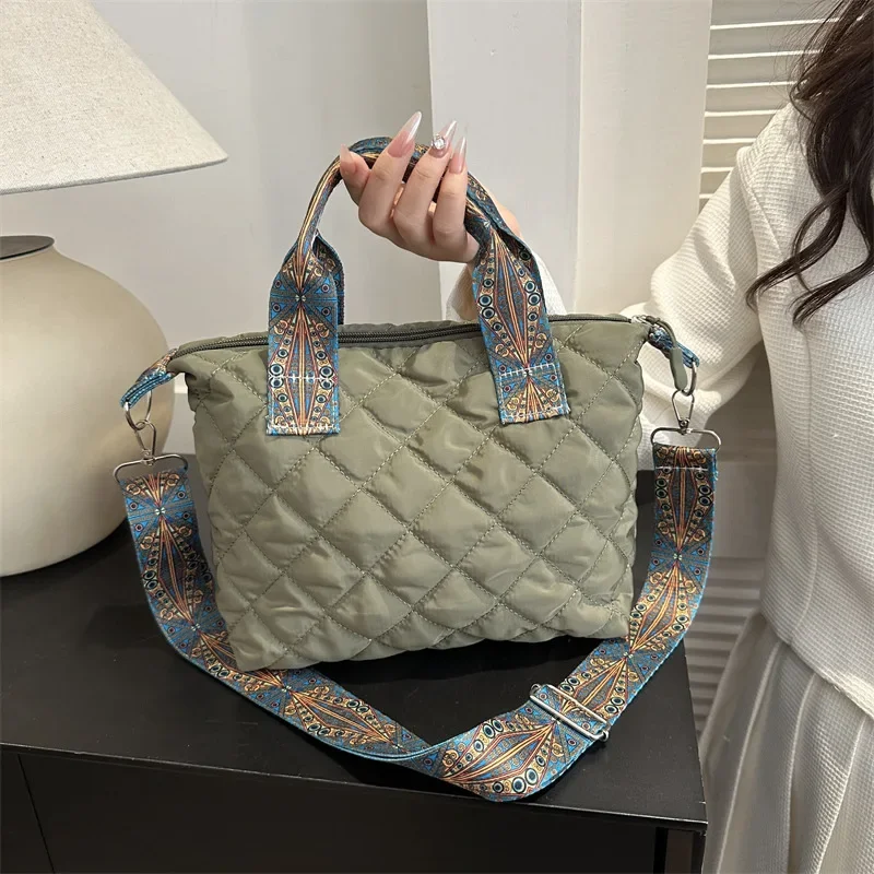 Women Wide Shoulder Fall/Winter Belt Handbag Large Capacity All-Match Rhombus Space Cotton Shoulder Bag Shopping Tote Bag