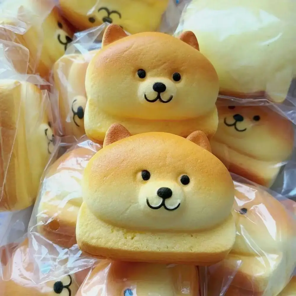 Creative Cat Shape Bread Fidgets Toy Hand Relax Slow Rising Kitty Bread Squeeze Toy Cartoon Pinch Slow Rebound toy Adults Gift
