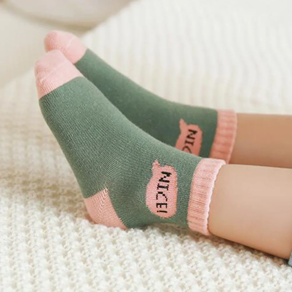 

5Pairs Kids Cotton Knee High Socks Cow Pattern Non Slip Autumn Winter Breathable Stockings Children 3-5 Years Old Size M