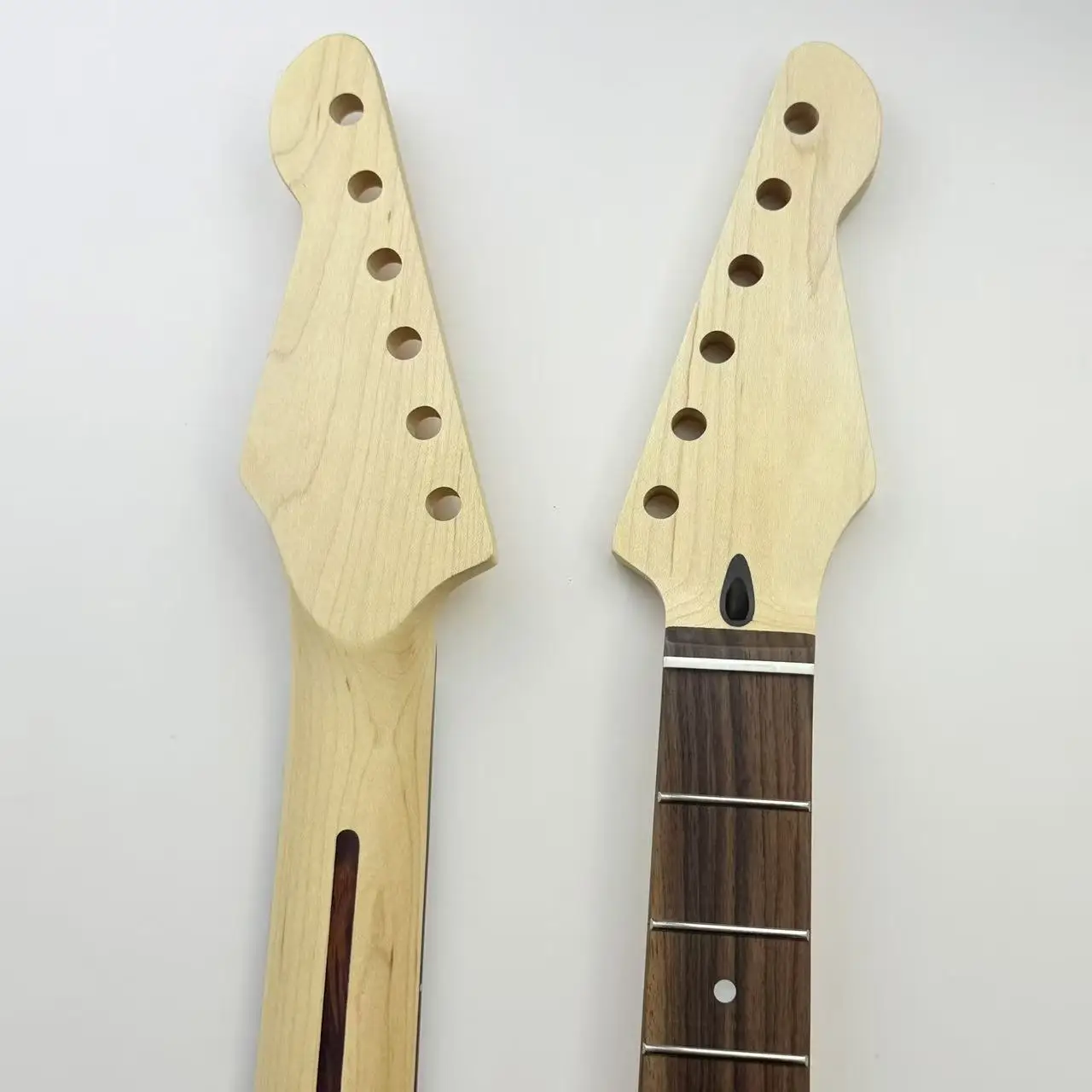 

ST Style Guitar Neck, 22-Fret Maple Neck & Rosewood Fingerboard, Premium Electric Guitar Replacement