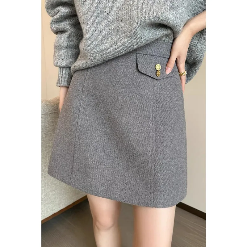 

Gray High-waisted Skirt for Women 2025 New Autumn Style Elegant Commuting Versatile A-line Skirt